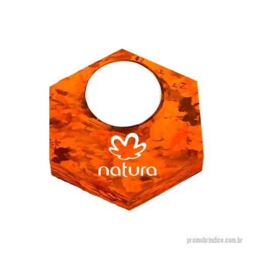 Porta vela personalizada - Green Plasticaria, fabricado 100% com plástico reciclado, produto inovador e eco sustentável, medindo 8,0x7,0cm, a escolha ideal para o meio ambiente e para adequação às estratégias corporativas de ESG.