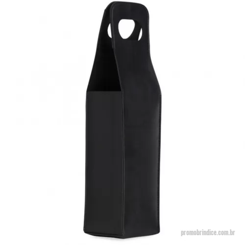 Porta vinho personalizada - Estojo porta vinho em couro sintético bidim. TAMANHO: Altura: 24 cm. Largura: 9,5 cm. Profundidade: 9,5 cm. Comprimento: com alça: 40 cm