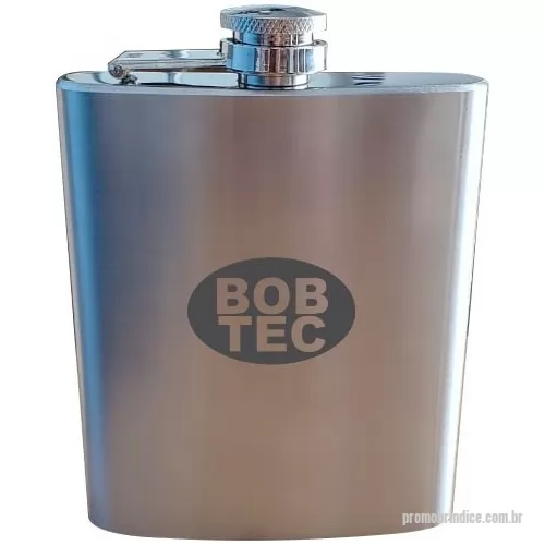 Porta whisky personalizada - Porta whisky de bolso em aço inox. Gravação indelével da logo a laser. Um presente para toda a vida. Destaque sua marca por muitos e muitos anos em produtos brindice.com.br Despachamos com frete pago para todo o Brasil.