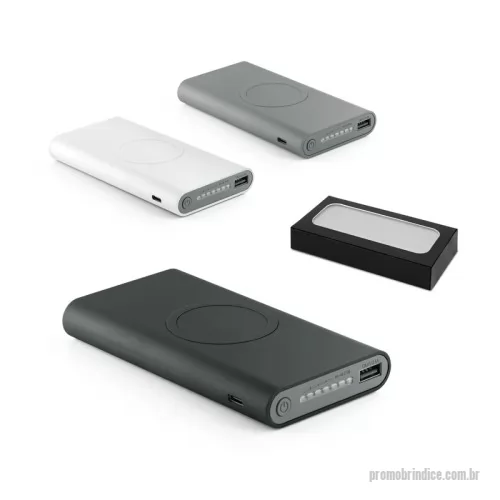 Power bank personalizado - Power bank Personalizado 57904 com sua logomarca. 20 anos ajudando a cotar Brindes Promocionais com várias empresas num único clique. Bateria portátil em ABS com acabamento emborrachado e carregador por indução (wireless) super-rápido. Bateria de lítio com capacidade de 10.000 mAh e tempo de vida ? 500 ciclos. Os 15W de potência permitem carregamento super-rápido dos dispositivos móvies. Indicador de carga, porta de entrada microUSB, porta de entrada/saída USB-C e porta de saída USB-A. Incluso cabo USB-C para carregar a bateria. Compatível com dispositivos móveis com tecnologia de carregamento sem fios. Fornecida em caixa presente.  Dimensões do produto: 135 x 75 x 20 mm | Caixa: 150 x 95 x 25 mmBateria portátil em ABS com acabamento emborrachado e carregador por indução (wireless) super-rápido. Bateria de lítio com capacidade de 10.000 mAh e tempo de vida ? 500 ciclos. Os 15W de potência permitem carregamento super-rápido dos dispositivos móvies. Indicador de carga, porta de entrada microUSB, porta de entrada/saída USB-C e porta de saída USB-A. Incluso cabo USB-C para carregar a bateria. Compatível com dispositivos móveis com tecnologia de carregamento sem fios. Fornecida em caixa presente.  Dimensões do produto: 135 x 75 x 20 mm | Caixa: 150 x 95 x 25 mmPower bank Personalizado, 179859, Smart Gifts. Clique e Cote no Portal PromoBríndice!