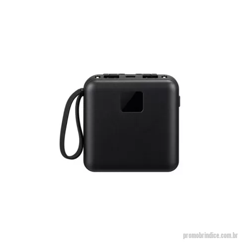 Power bank personalizado - Power bank personalizado com capacidade de até 10.000mAh, ideal para brindes corporativos, eventos, viagens, equipes, campanhas promocionais e presentes para clientes e colaboradores. Possui painel frontal em LED para indicação do nível de carga, lanterna com dois LEDs e quatro cabos integrados com conectores micro-USB, USB-C, Lightning e USB. Conta ainda com duas portas USB-A e uma USB-C exclusiva para recarga do próprio carregador portátil, além de alça emborrachada para facilitar o transporte. Compacto, funcional e de alto valor percebido, é uma excelente opção de brinde tecnológico para empresas. Pode ser personalizado com logotipo ou identidade visual da marca. Medidas aproximadas: 8 x 8,7 x 2,7 cm. Área de gravação: 4 x 5,5 cm. Peso aproximado: 197 g.
