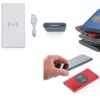 Power Bank 8000mAh com Carregamento via Indução ou via Cabo