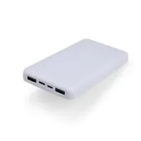 Power bank com estrutura em plástico com potência de 10.000mAh e quatro luzes de LED para indicar o status de carga. Possui quatro entradas diferentes: duas portas USB, uma porta Micro USB e outra USB-C, esta dedicada para a recarga do carregador portátil. Verificar cores disponíveis. Acesse royalgift.com.br