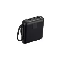 Power bank com estrutura em plástico e capacidade de até 10.000mAh. Possui painel frontal em LED para indicar o percentual de carregamento, lanterna de dois LEDs acionada por botão lateral e quatro cabos com saídas para micro-USB, USB-C, Lightning e USB. Conta com duas portas USB-A, outra USB-C dedicada apenas à recarga do próprio carregador portátil e alça emborrachada para transporte.