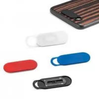 Protetor para webcam em PP oferece segurança e privacidade para seus dispositivos com câmeras embutidas. Com uma tampa deslizante conveniente e uma superfície autocolante no verso, é fácil de instalar e ajustar. Seu formato universal é compatível com smartphones, tablets, notebooks e computadores de secretária, garantindo que você possa proteger sua privacidade em uma variedade de dispositivos. IMPORTANTE: As imagens exibidas neste site são ilustrativas e podem apresentar variações de tonalidade e intensidade em relação ao produto real.