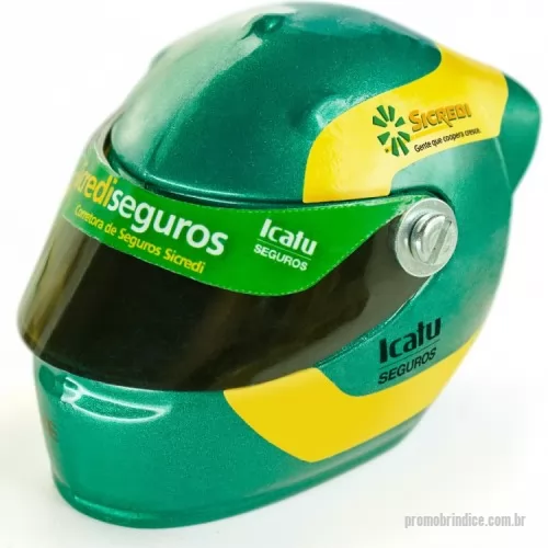 Réplica personalizada - Réplica Personalizada MINIATURA com sua logomarca. 20 anos ajudando a cotar Brindes Promocionais com várias empresas num único clique. Réplica de Capacete em MiniaturaRéplica de Capacete em MiniaturaRéplica Personalizada, 32030, Bozz Injetados e Emborrachados. Clique e Cote no Portal PromoBríndice!