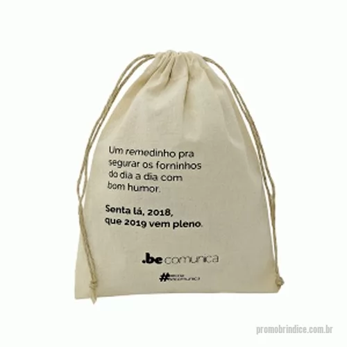 Saco de algodão personalizado - Produto sustentável feito 100% em algodão cru, fechamento com cordão de algodão ou juta e logo frontal. Um jeito pratico de divulgar a sua marca com consciência e sofisticação