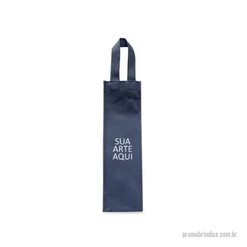 Saco para garrafas personalizado - VERIFICAR DISPONIBILIDADE DE COR     Sacola para 1 garrafa com alças. 100 x 330 x 100 mm Apresentando a Bolsa para Vinho Personalizada: Um brinde corporativo sofisticado e elegante para apreciadores de vinho!  Nossa Bolsa para Vinho Personalizada é o presente perfeito para brindes corporativos que apreciam o requinte e o bom gosto. Com um design cuidadosamente elaborado, esta bolsa é projetada para transportar e presentear garrafas de vinho de forma segura e elegante.  A personalização é a chave para criar uma conexão memorável com seus destinatários. Adicione o logotipo da sua empresa, uma mensagem personalizada ou qualquer outro elemento de design que represente sua identidade corporativa. Ao personalizar a Bolsa para Vinho, você cria um brinde exclusivo que reforça a imagem profissional da sua empresa e destaca sua marca nos momentos de apreciação do vinho.  Além do aspecto personalizado, nossa Bolsa para Vinho Personalizada oferece funcionalidade excepcional. Ela possui um comparti