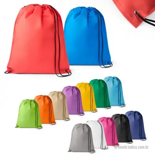 Sacochila personalizada - Sacola tipo mochila em non-woven (80 m/g²) termo-selado com ilhós de metal e cordão 4/1 preto. 330 x 400 mm