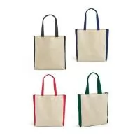 Sacola em 100% algodão (140 g/m²) com alças de 65 cm. 370 x 410 x 100 mm