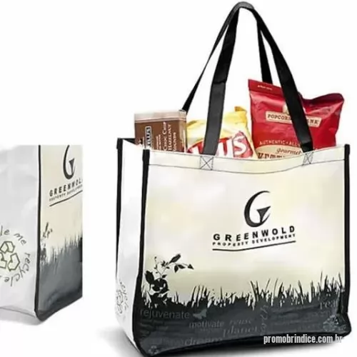 Sacola de Pet personalizada - Sacola personalizada. Todos nossos produtos são de fabricação própria podendo ser alterado, medidas, materiais, cores e detalhes do produto. Tambem personalizamos o item como preferir, trabalhamos com diversos métodos de gravação, proporcionando uma linda apresentação do produto. Faça já seu orçamento e receba um atendimento premium.