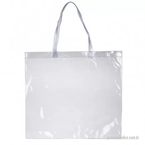 Sacola de plástico personalizada - Sacola de pvc de frente e verso liso, possui alça com detalhe em relevo. OBS.: Para prolongar a vida útil do material pvc, atente-se as condições ideais de armazenamento: mantenha o material em local seco e arejado, livre da exposição ao sol e altas temperaturas.