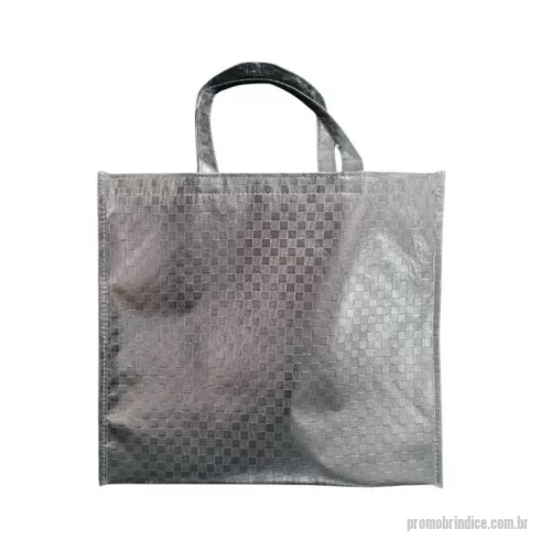 Sacola de TNT metalizado personalizada - Sacola de TNT Metalizado personalizada, 80g gramas, material prata. Outras opções de cores: pink, dourado, preto, vermelho.  A personalização é feita em Silk, até 2 cores, arte sob consulta e envio prévio.