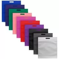 Sacola de TNT sem Alça – Simples, Resistente e Funcional  Descrição: Sacola confeccionada em TNT com costura termo selada, garantindo maior resistência e durabilidade. Modelo sem alça, ideal para embalar produtos, brindes ou materiais promocionais de forma prática e econômica.  Especificações: Comprimento: 38,6 cm Largura: 35,4 cm Profundidade: 8 cm Área de gravação: 32 x 32 cm Peso: 28 g  Leve e reutilizável, é uma excelente opção para ações promocionais e eventos corporativos.