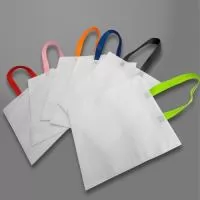 Sacola TNT - 41 x 36,5 cm