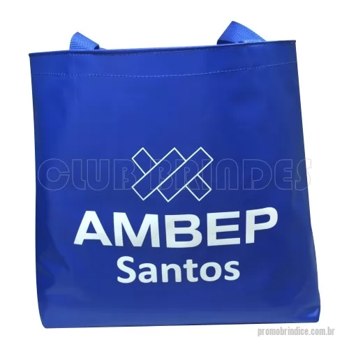 Sacola personalizada - Sacola de Praia com alça dupla de ombro. Disponível em várias cores. Gravação da logomarca em 1 cor já inclusa.  Tamanho: 44 X 36 cm. Revestimento externo: Nylon 70 Plástificado. Alça: Dupla de Ombro.