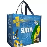 Sacola personalizada. Todos nossos produtos são de fabricação própria podendo ser alterado, medidas, materiais, cores e detalhes do produto. Tambem personalizamos o item como preferir, trabalhamos com diversos métodos de gravação, proporcionando uma linda apresentação do produto. Faça já seu orçamento e receba um atendimento premium.