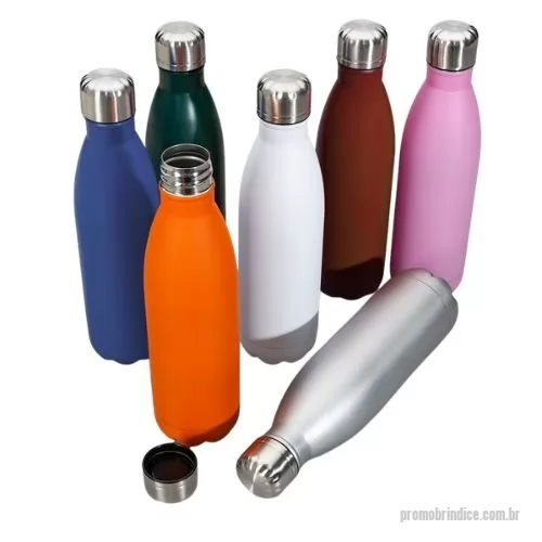 Squeeze metálico personalizado - Descrição: Garrafa 750ml em inox com tampa rosqueável e pintura fosca. Obs.: Não é um modelo térmico.  Altura :  27,5 cm  Largura :  7,3 cm  Circunferência :  23 cm  Medidas aproximadas para gravação (CxL):  14 cm x 6 cm  Peso aproximado (g):  189