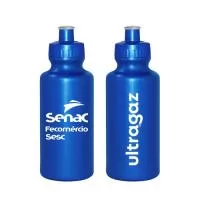 Squeeze de PE resistente e flexível, tampa rosqueável em PP e bico em PVC cristal. Acabamento e vedação impecável. Capacidade de 550 mL