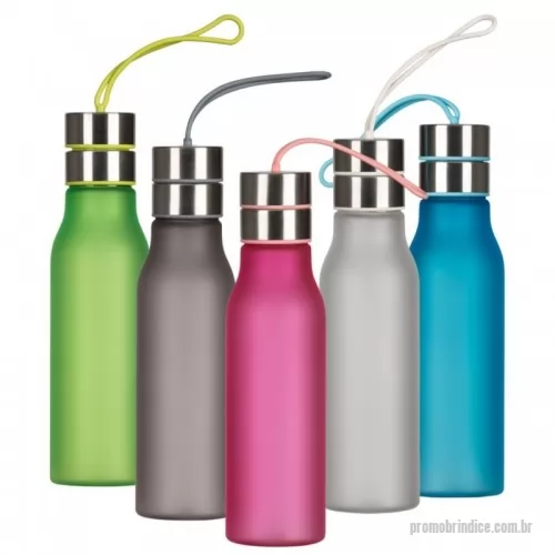 Squeeze plástico personalizado - Garrafa plástica fosco de 600ml com tampa de peneira. Garrafa colorido fosco com tampa inox, possui peneira na parte interna e ambas tampas podem ser rosqueáveis. Acompanha alça elástica. Cores Disponíveis: AZUL, FUME, ROSA, TRANSPARENTE, VERDE, VERMELHO	 