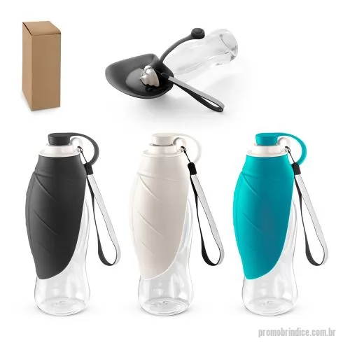 Squeeze plástico personalizado - Squeeze para PET em PP e silicone. Idealizada para levar nos passeios com o seu animal de estimação para que ele se possa refrescar em qualquer lugar. Capacidade de 580 mL. Fornecido em caixa presente de papel kraft reciclado. 230 x 80 mm