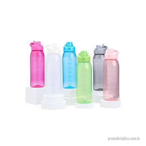 Squeeze plástico personalizado - Hidratação na medida certa. Nosso squeeze de 850 ml é perfeito para quem mantém uma rotina fitness ou deseja monitorar a hidratação com precisão. Produzido em plástico livre de BPA, garante mais segurança para sua hidratação diária. Conta com marcaçã