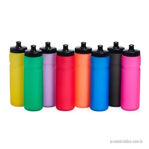 Squeeze plástico personalizado - Descrição: Squeeze feito em PEVA atóxico, com design leve e moderno, e capacidade de 500ml. Apresenta estrutura com parede dupla, que ajuda a manter a temperatura de líquidos estável por mais tempo em comparação a outros modelos de squeezes. Possui ainda com detalhes texturizados na parte inferior e tampa rosqueável com bico de plástico.  Altura :  24,8 cm  Largura :  7,1 cm  Circunferência :  22,5 cm  Medidas aproximadas para gravação (CxL):  3,5 cm x 6 cm  Peso aproximado (g):  85