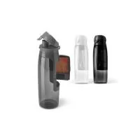 Squeeze. Tritan™. Com compartimento para cartões, chaves e dinheiro. Capacidade: 800 ml.