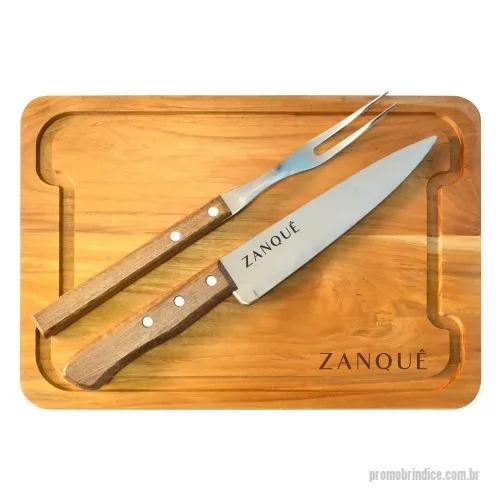 Tábua para carne de madeira personalizada - Kit churrasco tábua com canaleta, faca peixeira 7