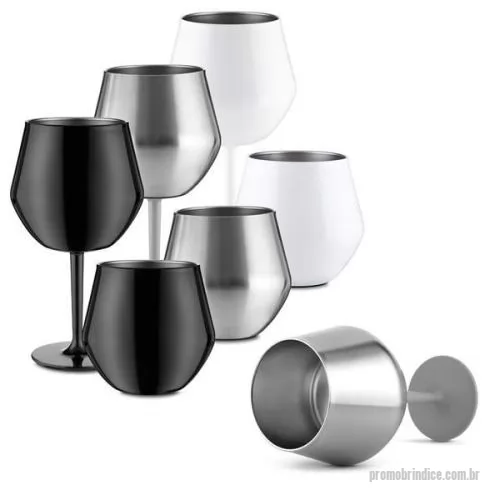 Taça personalizada - Taça térmica em inox com capacidade para até 350 ml e estrutura em parede dupla. Possui haste rosqueável com base antiderrapante, permitindo a utilização como um copo quando desmontada. Acompanha tampão de borracha para encaixe na base sem a haste en