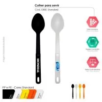 A Colher para Servir foi desenvolvida para proporcionar mais praticidade e conforto durante o serviço das refeições. Fabricada em Plástico Premium (PP) atóxico de alta qualidade, combina leveza, resistência e excelente acabamento em um utensílio versátil para o uso diário. Ideal para cozinhas residenciais, supermercados, campanhas promocionais, eventos gastronômicos e brindes corporativos.