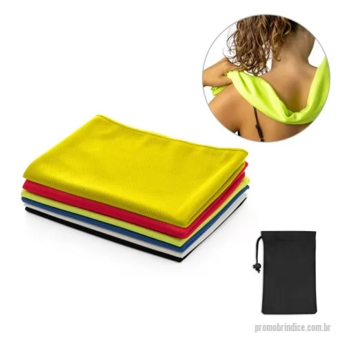 Toalha fitness personalizada - Toalha esportiva refrescante em poliéster 100% reciclado. Toalha reutilizável, lavável na máquina de lavar roupa. Fornecida numa bolsa preta em non-woven. 300 x 800 mm | Bolsa: 120 x 205 mm