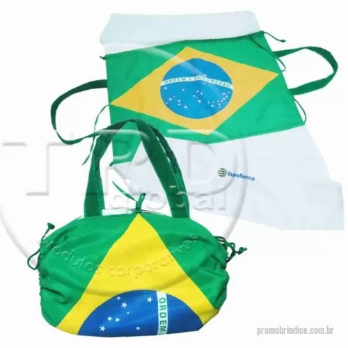 Toalha mochila personalizada - Toalha que se transforma em sacola confeccionada em tactel e personalizada em alta definição.