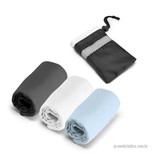 Toalhas Esportiva personalizadas - Toalha para esporte em microfibra (210 g/m²). Toalha prática e leve que facilita o transporte, de elevada absorção e rápida secagem. Fornecida com bolsa em 190T. 300 x 300 mm | Bolsa: 110 x 140 mm
