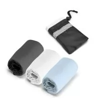 Toalha para esporte em microfibra (210 g/m²). Toalha prática e leve que facilita o transporte, de elevada absorção e rápida secagem. Fornecida com bolsa em 190T. 300 x 300 mm | Bolsa: 110 x 140 mm