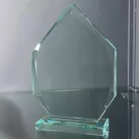 Troféu em vidro incolor de 19mm bisotado chanfrado