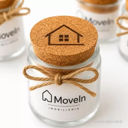 Vela ecológica personalizada - Vela aromatizada no frasco de vidro personalizado decorado com rami e com sua tampa de cortiça gravada a laser