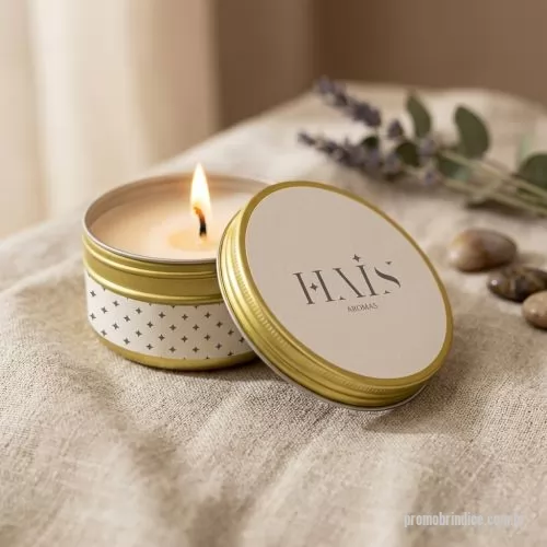 Vela personalizada - VELA AROMÁTICA 100GRS PERSONALIZADA  TAMANHO: 5X7cm CERA VEGETAL DE COCO, PAVIL DE ALGODÃO E ESSÊNCIA PREMIUM. LATINHA DE ALUMINIO 100 GRS COM TAMPA  PERSONALIZAÇÃO NO ROTULO 