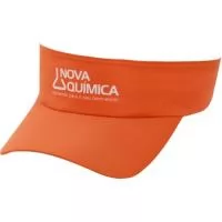 Viseira em tecido microfibra com regulador na nuca de velcro e logotipo silcado