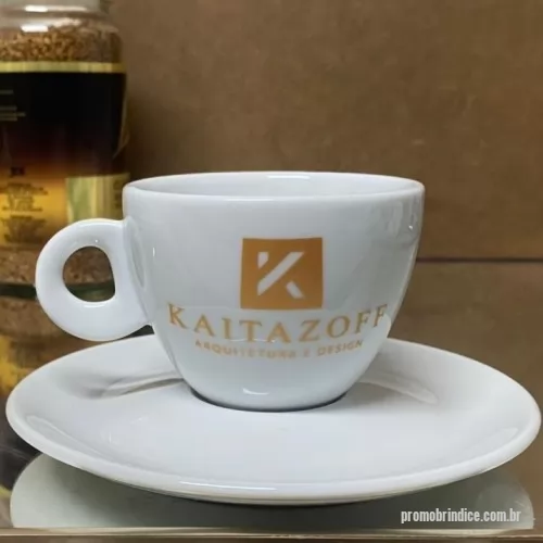Xícara de café personalizada - xícara de porcelana para café, modelo Sofia Baixa, 80 ml.