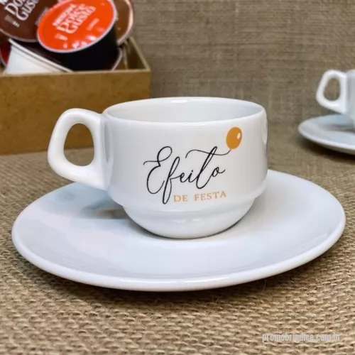 Xícara de Porcelana personalizada - xícara de porcelana para café, modelo Empilhável, 80 ml.