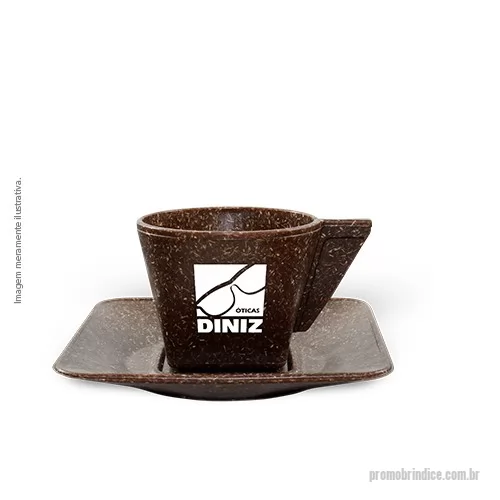 Xícara personalizada - Xícara com Pires feita com 50% de Fibra de Coco ou Fibra de Madeira de reflorestamento. Design exclusivo do Grupo BB, esse produto é uma novidade no mercado de brinde em plástico. É resistente a microondas e a máquina de lavar.   Produto premiado 2 vezes nos Estados Unidos como verdadeiramente sustentável!
